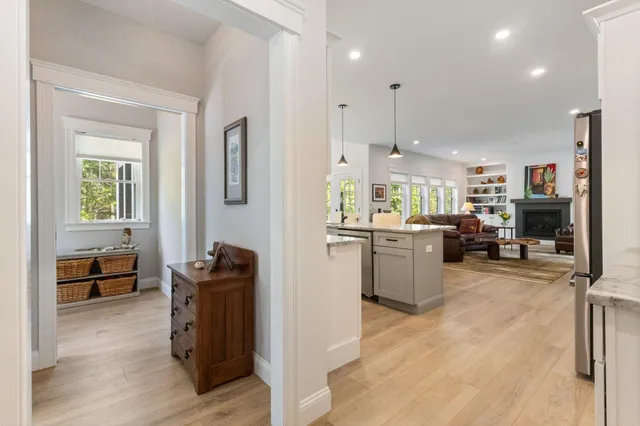 $1,125,000 | 2 Winn Trail, York, ME 03902