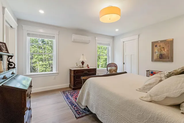 $1,125,000 | 2 Winn Trail, York, ME 03902