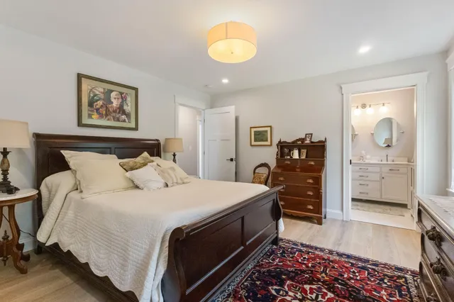 $1,125,000 | 2 Winn Trail, York, ME 03902