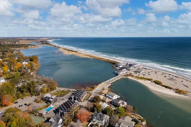 $1,125,000 | 2 Winn Trail, York, ME 03902