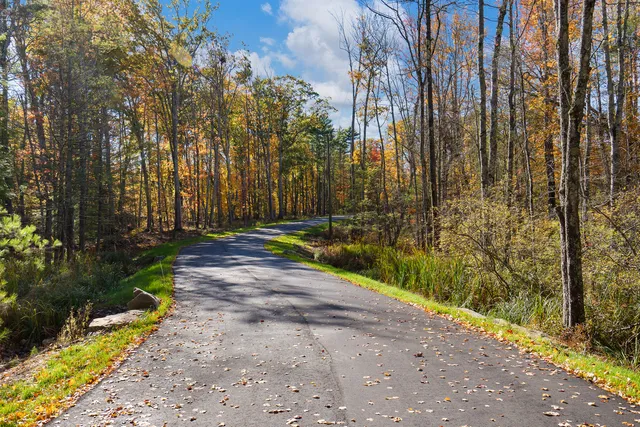 $1,125,000 | 2 Winn Trail, York, ME 03902