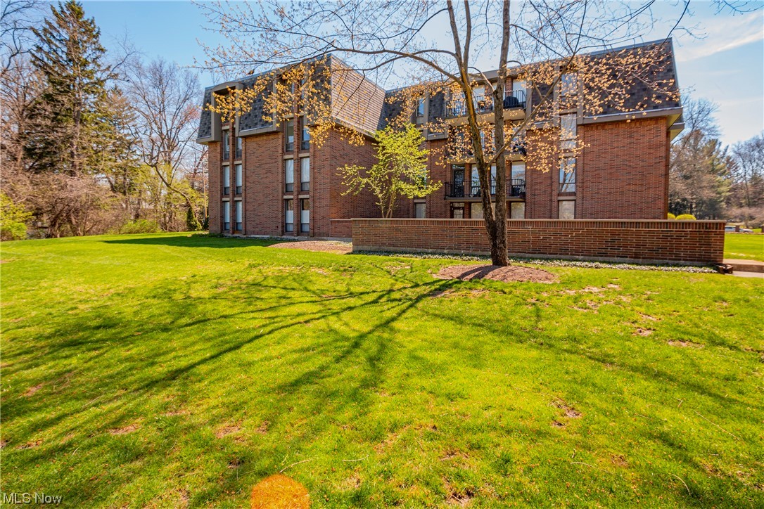 2365 Covington Road, Unit 123 Akron, OH 44313 - Photo 32 of 33