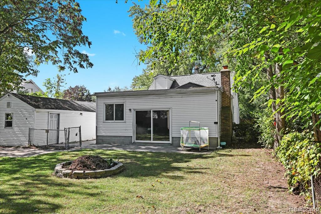21160 Inkster Road Southfield, MI 48033 - Photo 33 of 35 Gallery Image 33