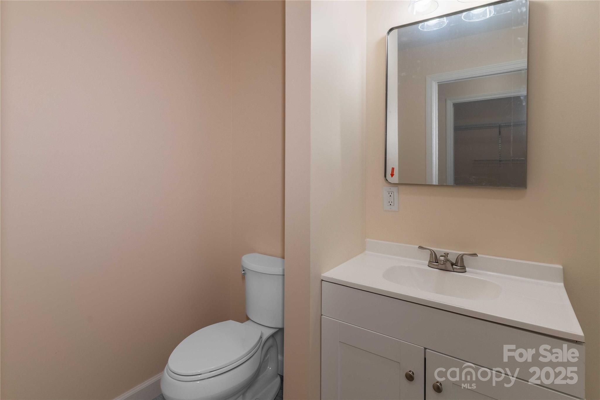 422 Hebron Road Hendersonville, NC 28739 - Photo 13 of 41