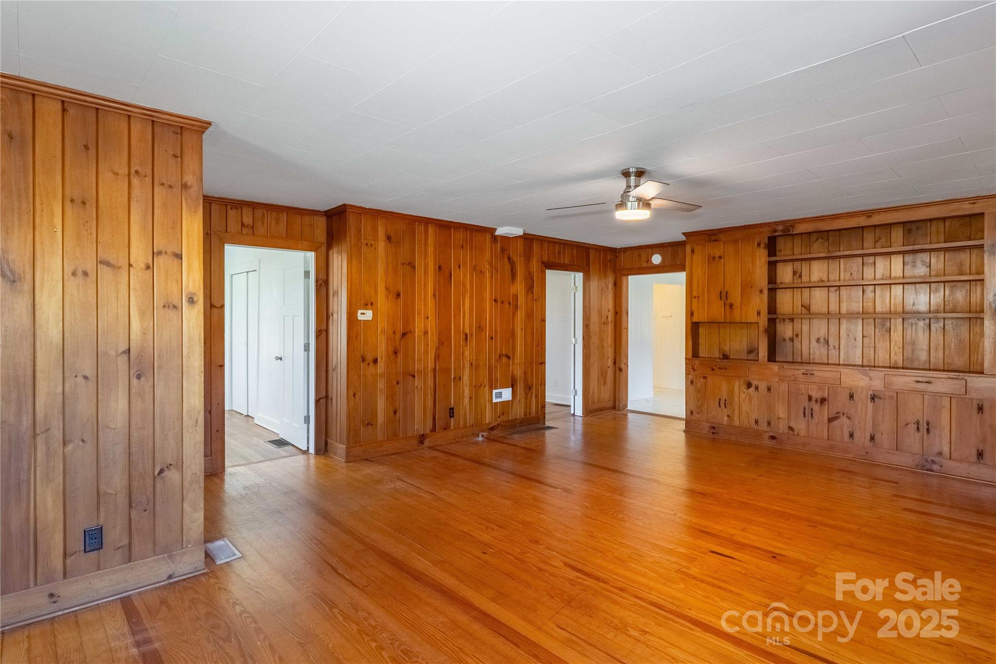 422 Hebron Road Hendersonville, NC 28739 - Photo 22 of 41