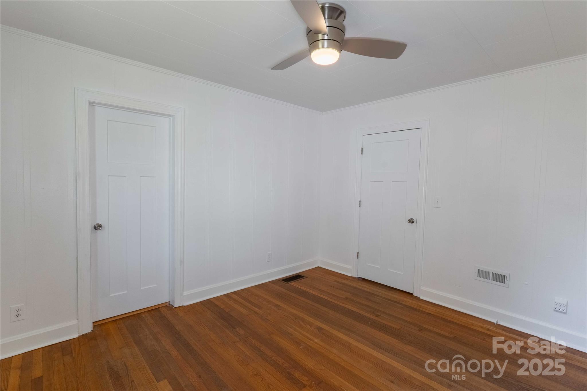 422 Hebron Road Hendersonville, NC 28739 - Photo 25 of 41