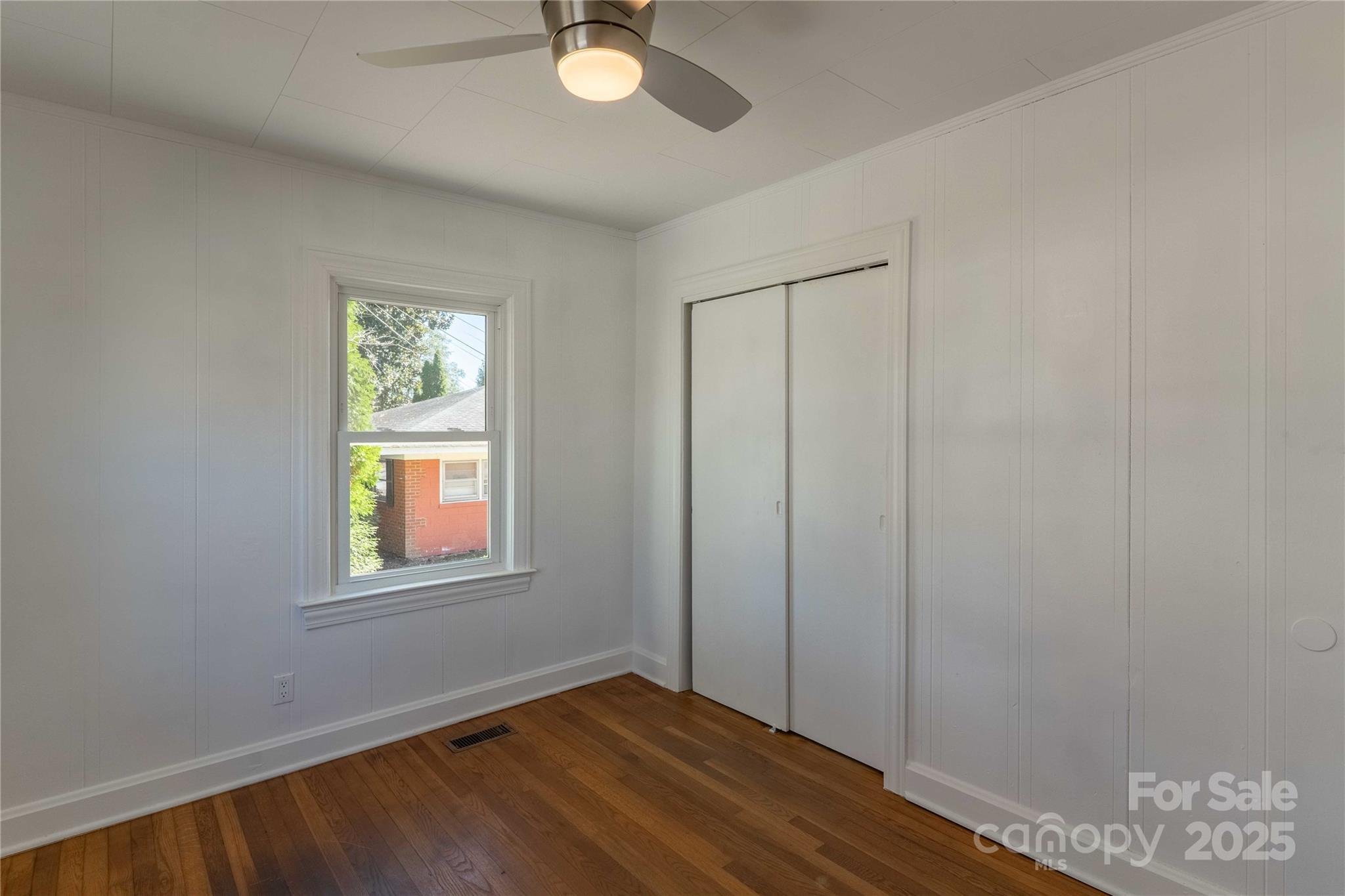 422 Hebron Road Hendersonville, NC 28739 - Photo 31 of 41