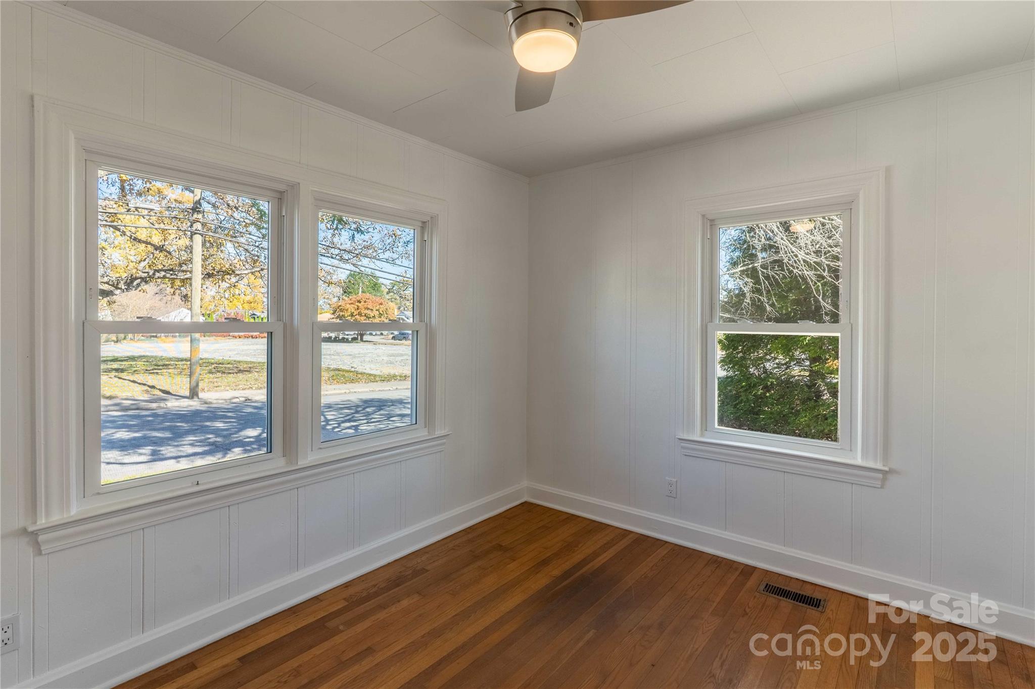 422 Hebron Road Hendersonville, NC 28739 - Photo 32 of 41