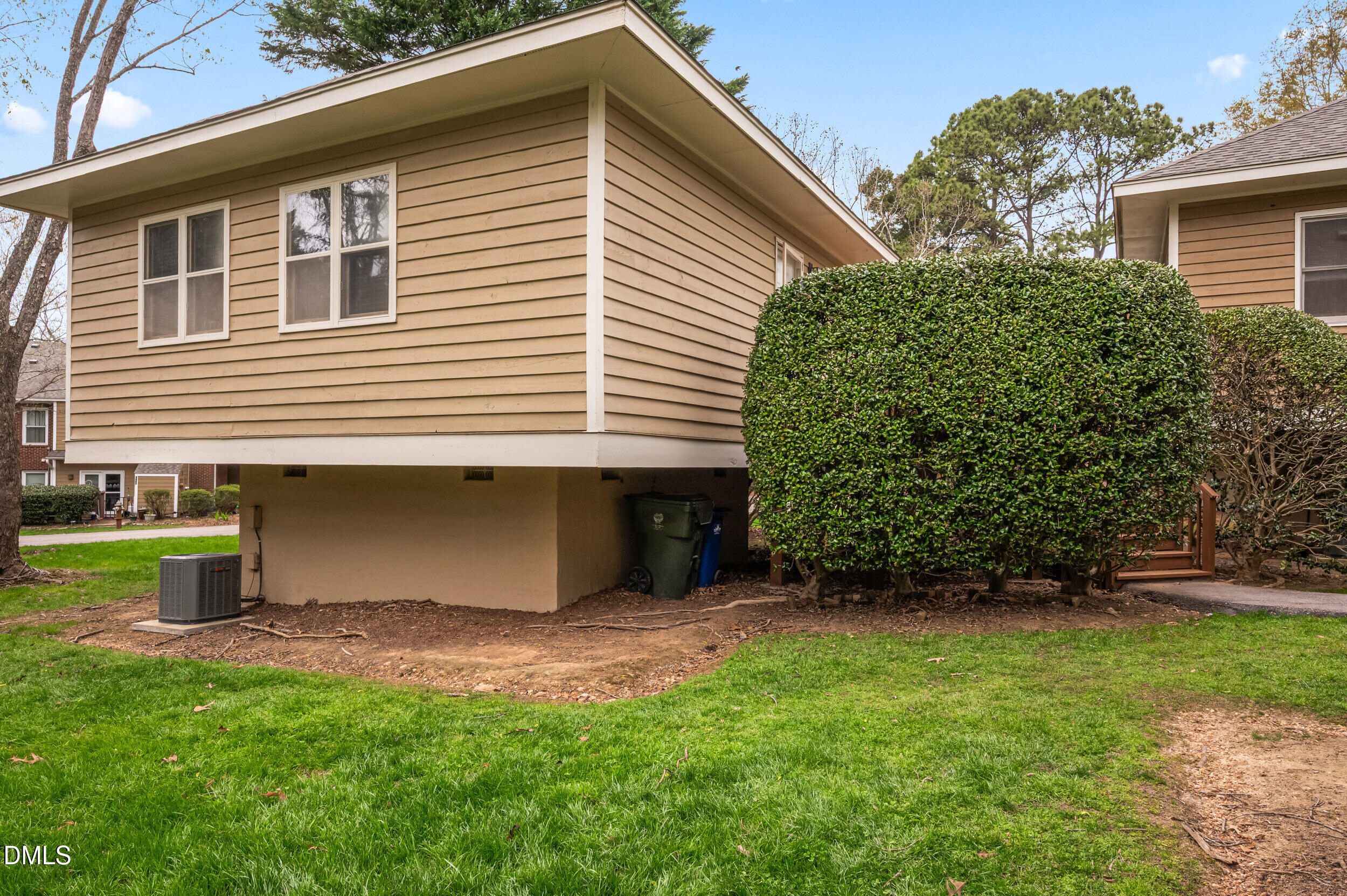 3506 Mill Run Raleigh, NC 27612 - Photo 24 of 28 Exterior