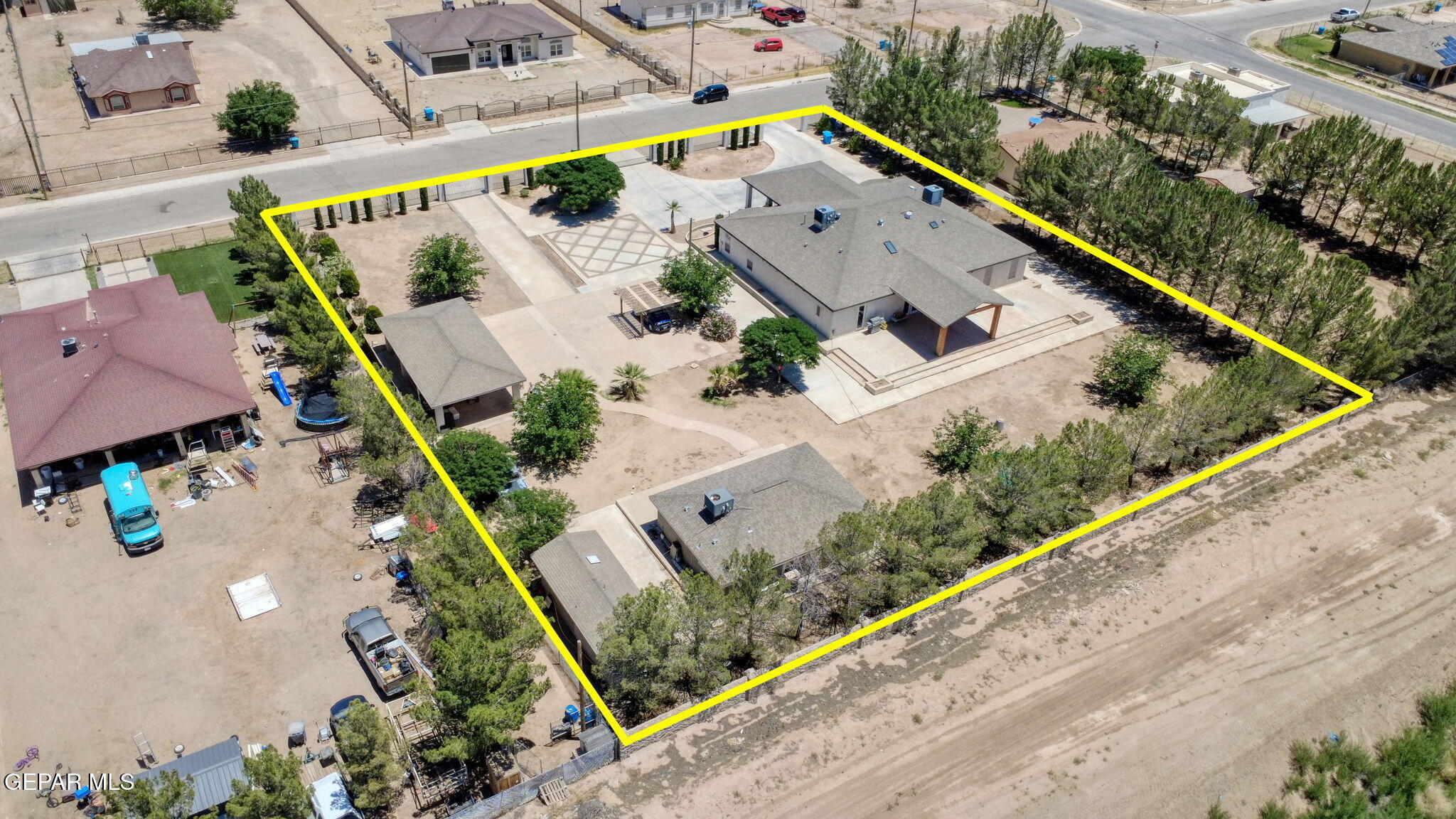 11670 Flor Del Rio Street Socorro, TX 79927 - Photo 63 of 68 7-web-or-mls-DJI_0116-Edit