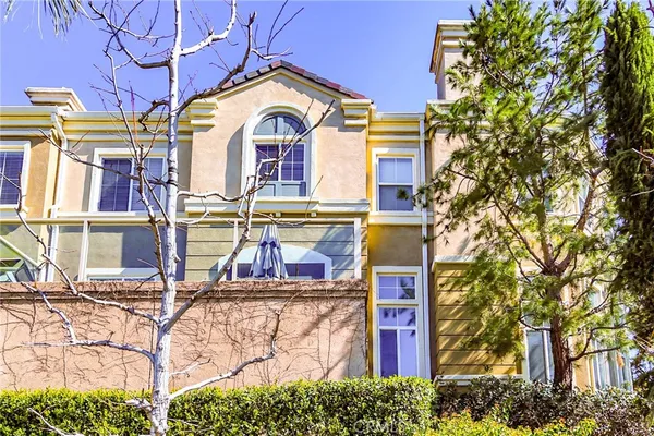 $948,888 | 3415 South Main Street, Unit D, Santa Ana, CA 92707