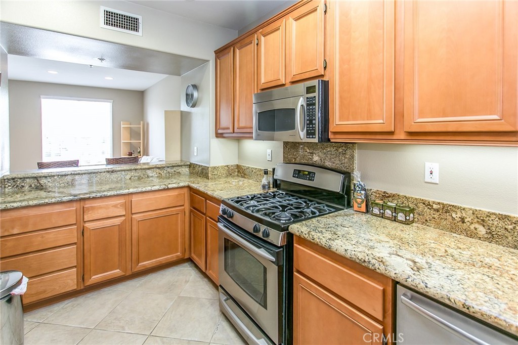 3415 South Main Street, Unit D Santa Ana, CA 92707 - Photo 7 of 24