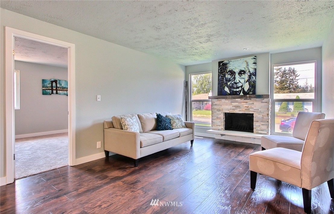 2322 Pamela Place Steilacoom, WA 98388 - Photo 6 of 15