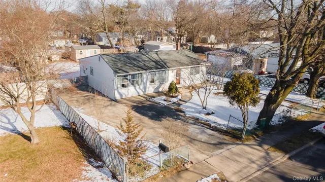 $569,999 | 9 Patton Street, Brentwood, NY 11717