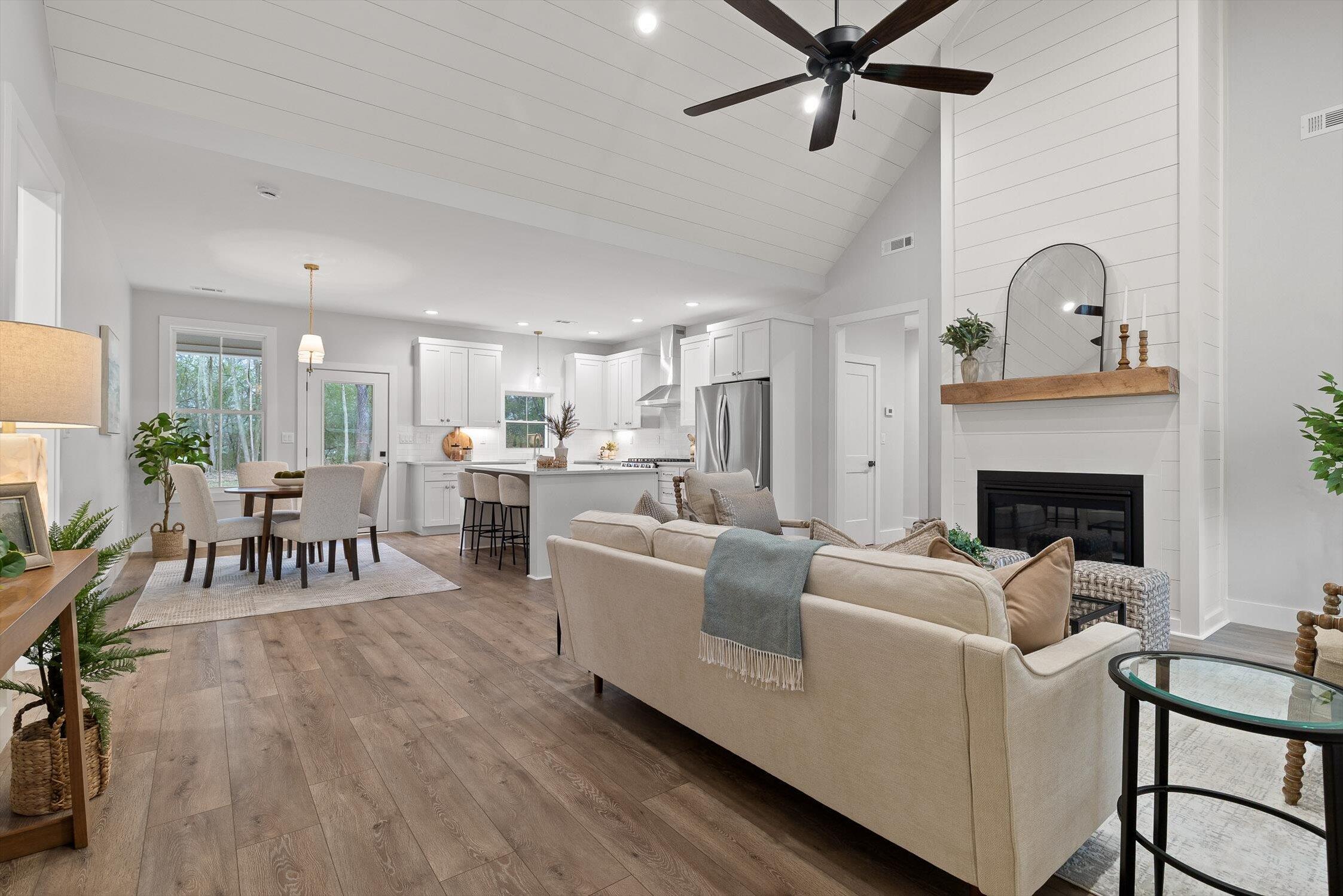 79 Britt Road Dunlap, TN 37327 - Photo 7 of 56 01-Britt-1