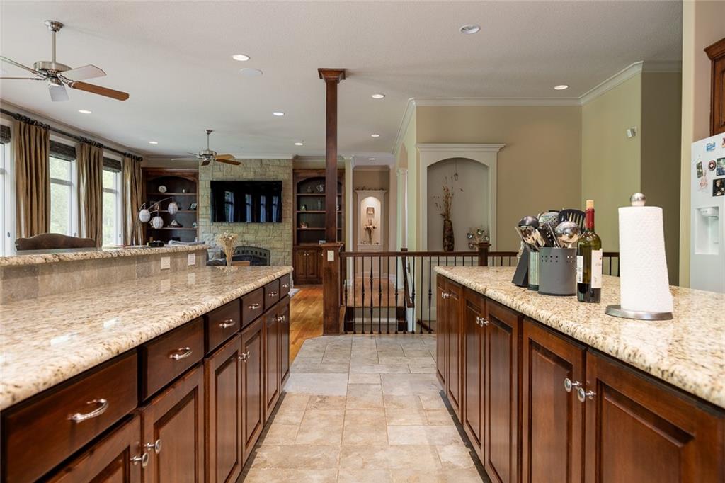 4530 Verona Drive Riverside, MO 64150 - Photo 11 of 40