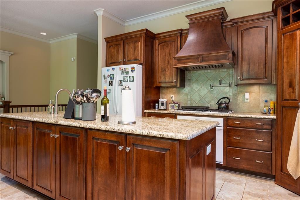 4530 Verona Drive Riverside, MO 64150 - Photo 12 of 40