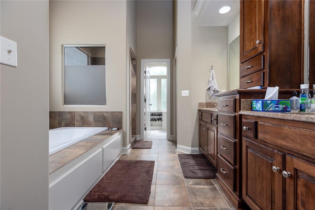 4530 Verona Drive Riverside, MO 64150 - Photo 19 of 40