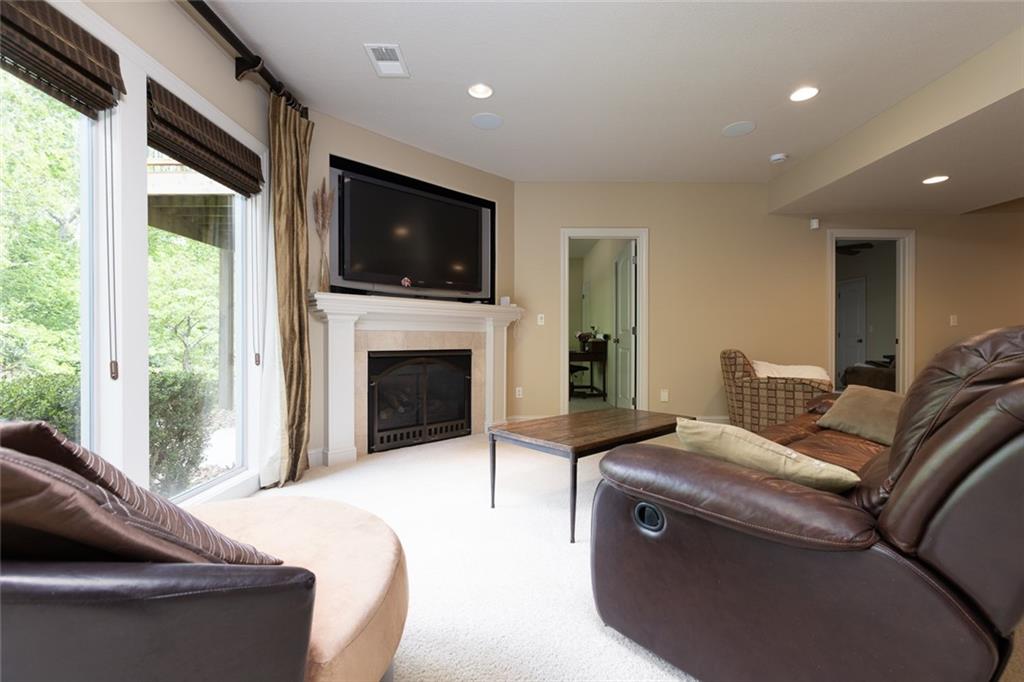 4530 Verona Drive Riverside, MO 64150 - Photo 26 of 40