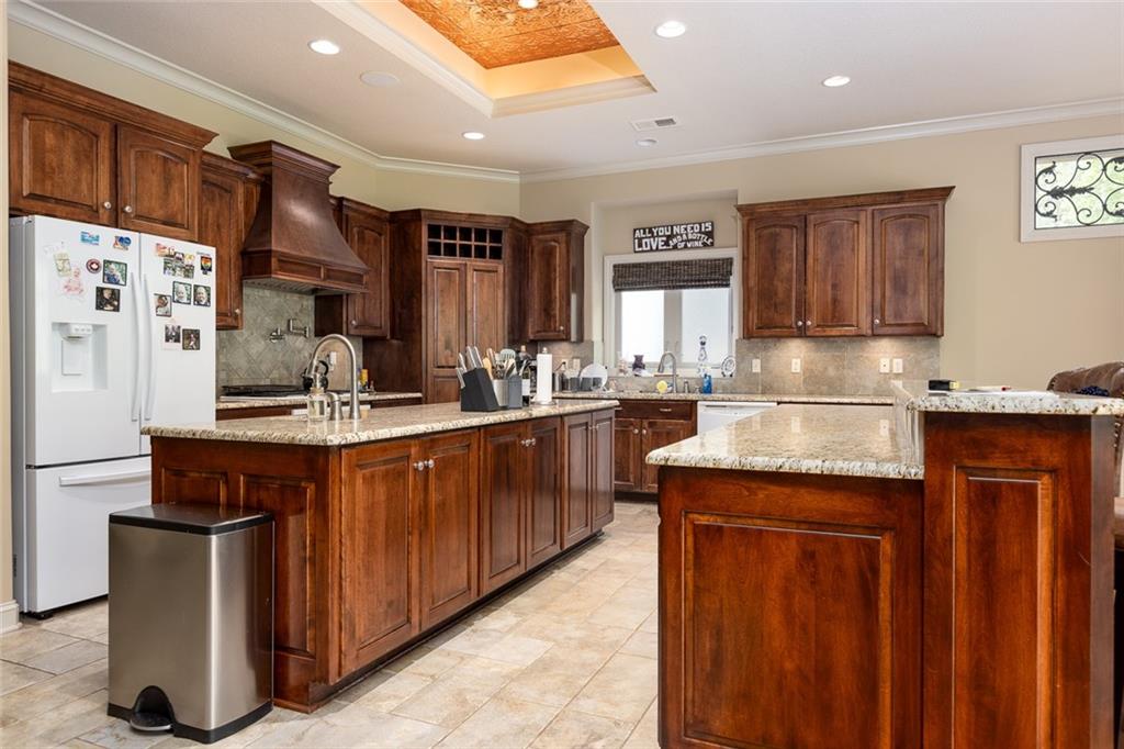 4530 Verona Drive Riverside, MO 64150 - Photo 9 of 40