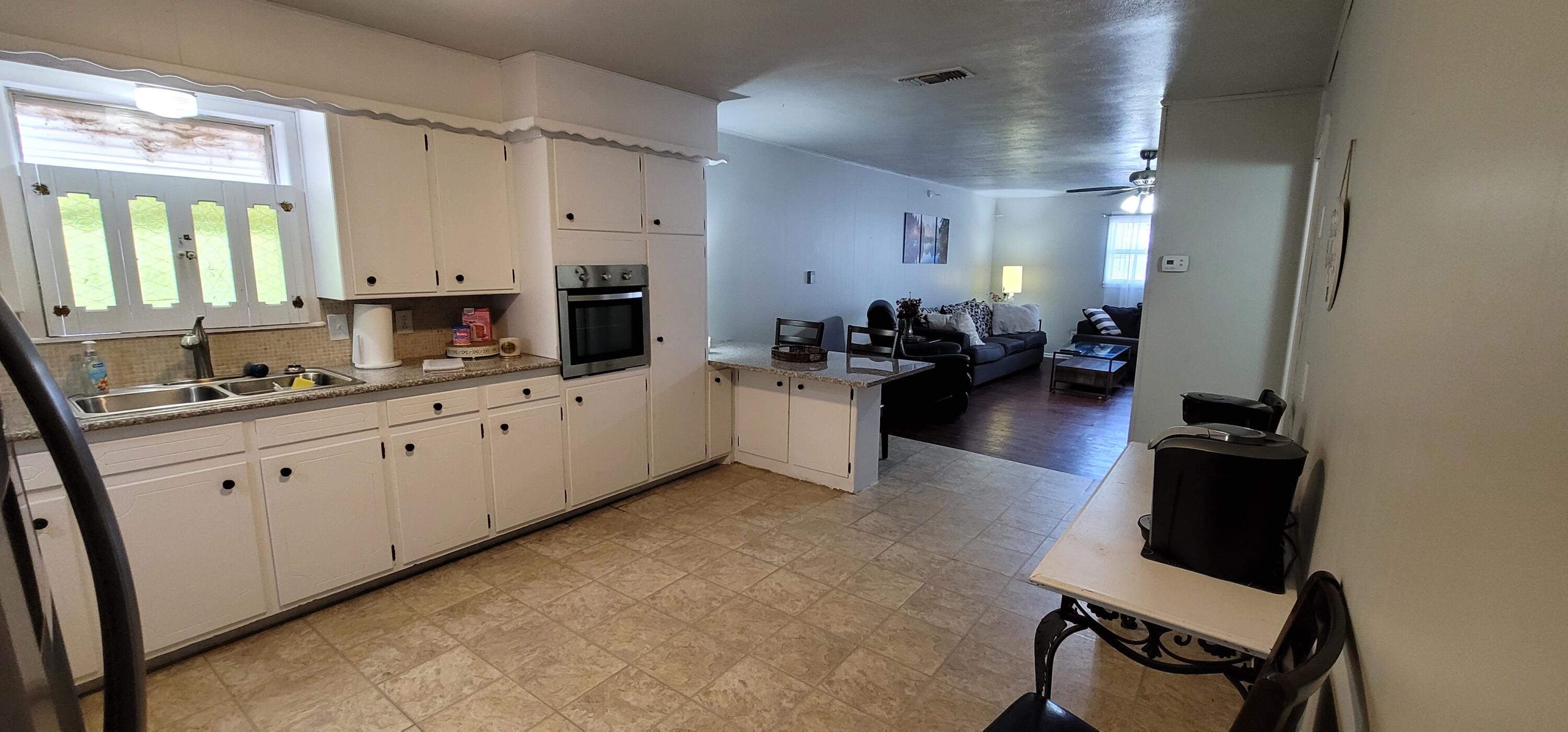 2214 40th Street Lubbock, TX 79412 - Photo 19 of 61 2i
