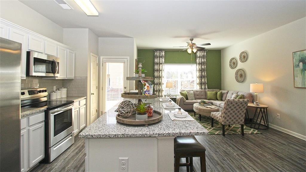 3577 Brycewood Drive Decatur, GA 30034 - Photo 2 of 13 a kitchen with granite countertop lots of counter top space