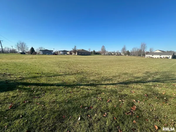 $255,000 | Lot 7 Hickory Lane, Pekin, IL 61554