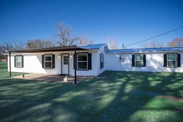 $279,995 | 444 Lcr 466, Mexia, TX 76667