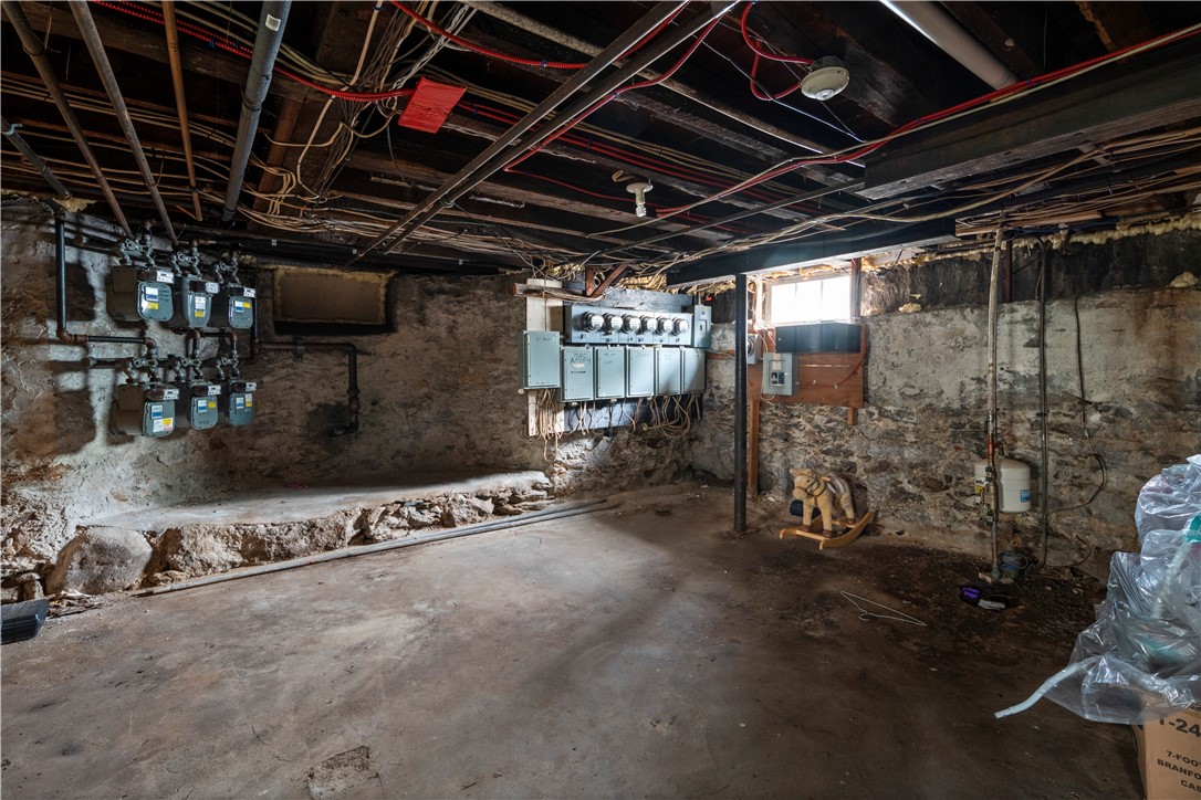 148 Front Street Woonsocket, RI 02895 - Photo 14 of 27