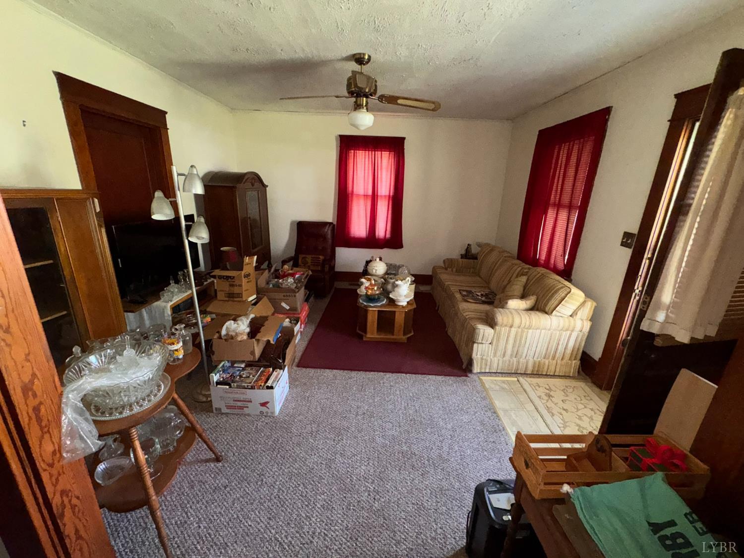 1432 Church Street Appomattox, VA 24522 - Photo 3 of 24