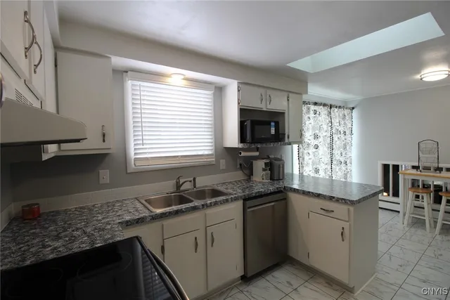 $264,900 | 6049 Bannister Drive, Cicero, NY 13039