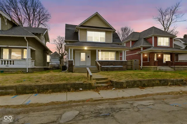 $250,000 | 3625 North Kenwood Avenue, Indianapolis, IN 46208