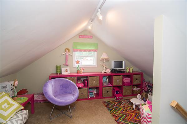 31 Hawley Road Scituate, MA 02066 - Photo 9 of 17 Gallery Image 9
