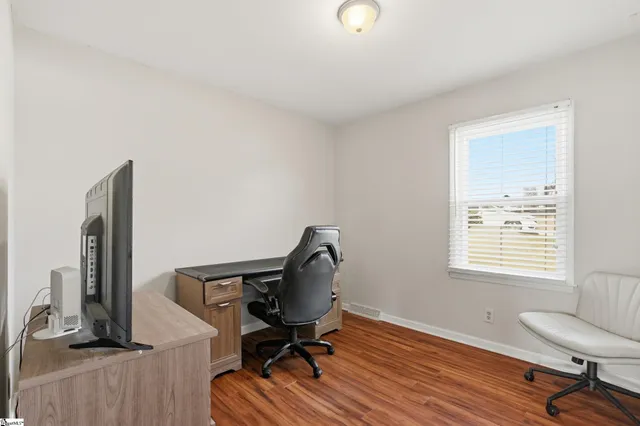 $250,000 | 104 Apollo Avenue, Greer, SC 29651