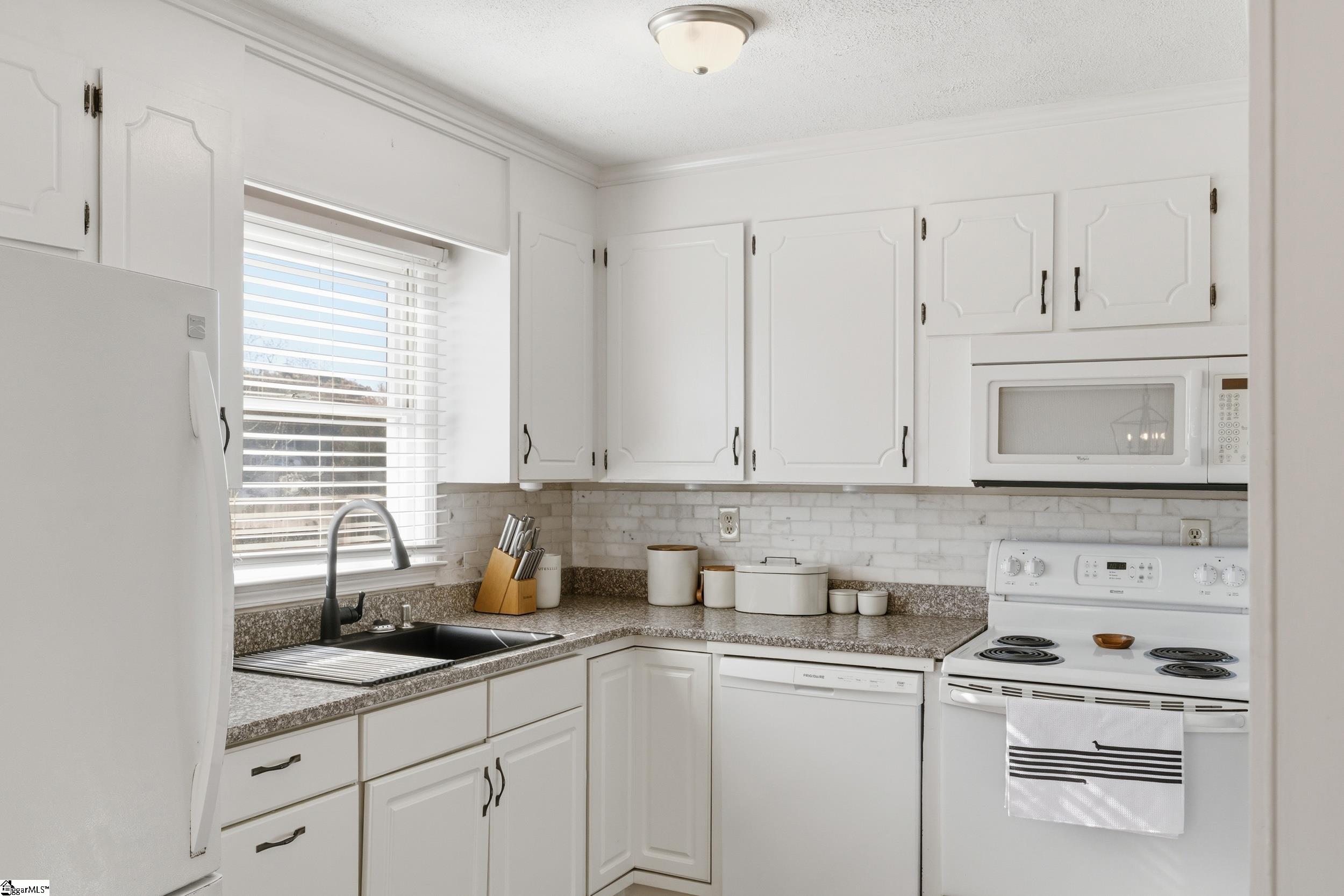 104 Apollo Avenue Greer, SC 29651 - Photo 7 of 19