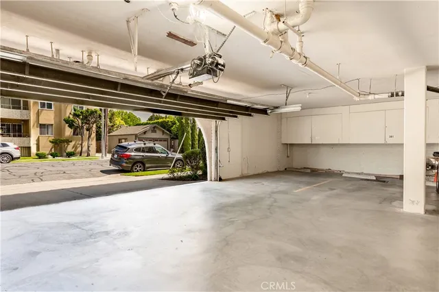 $624,500 | 191 Kennebec Avenue, Unit 301, Long Beach, CA 90803