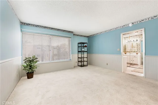 $624,500 | 191 Kennebec Avenue, Unit 301, Long Beach, CA 90803