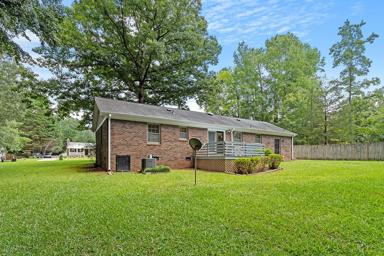 5161 Shield Circle Raleigh, NC 27603 - Photo 6 of 34 Photo 6