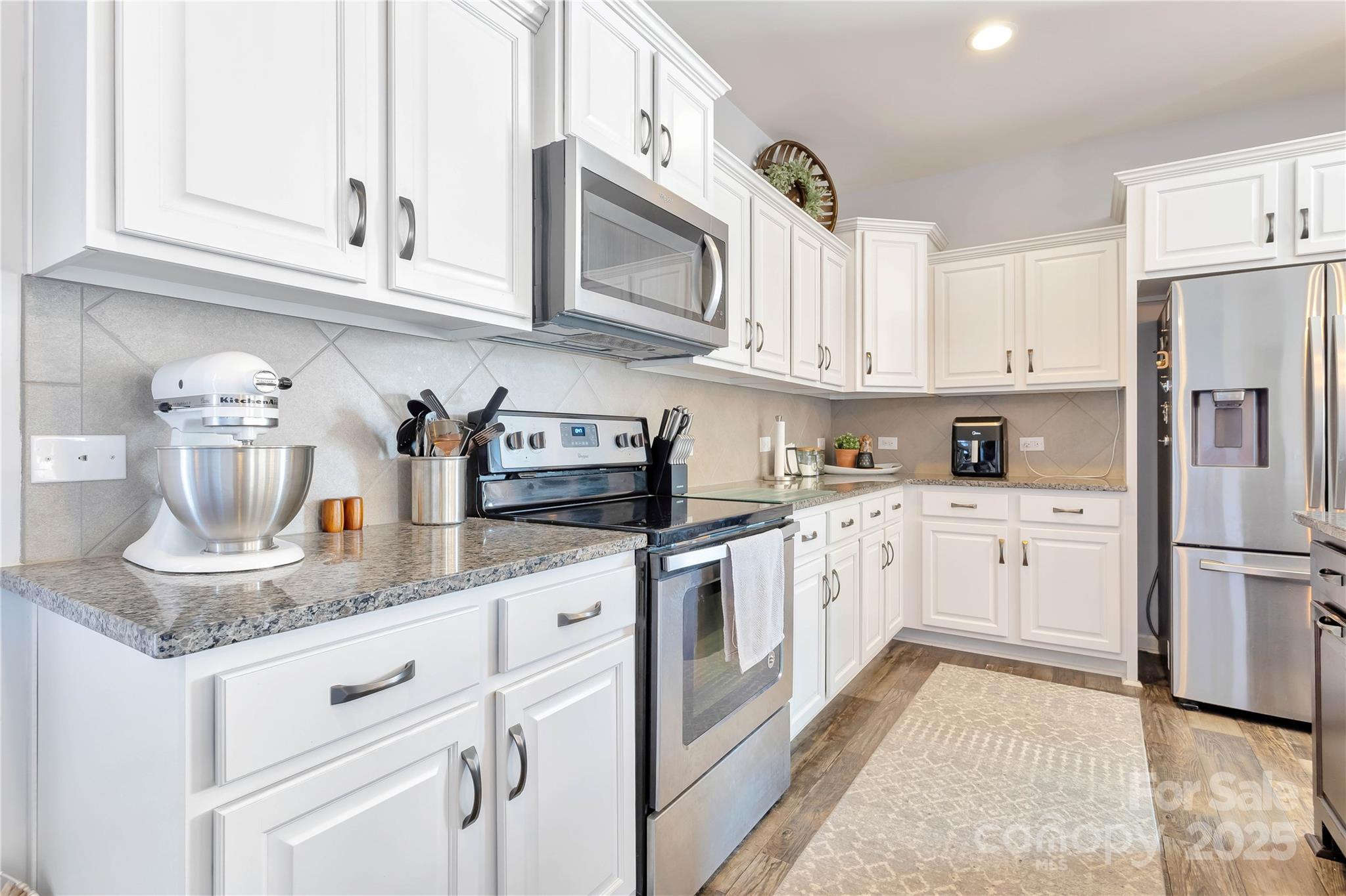 374 Moses Rhyne Drive Mount Holly, NC 28120 - Photo 3 of 26