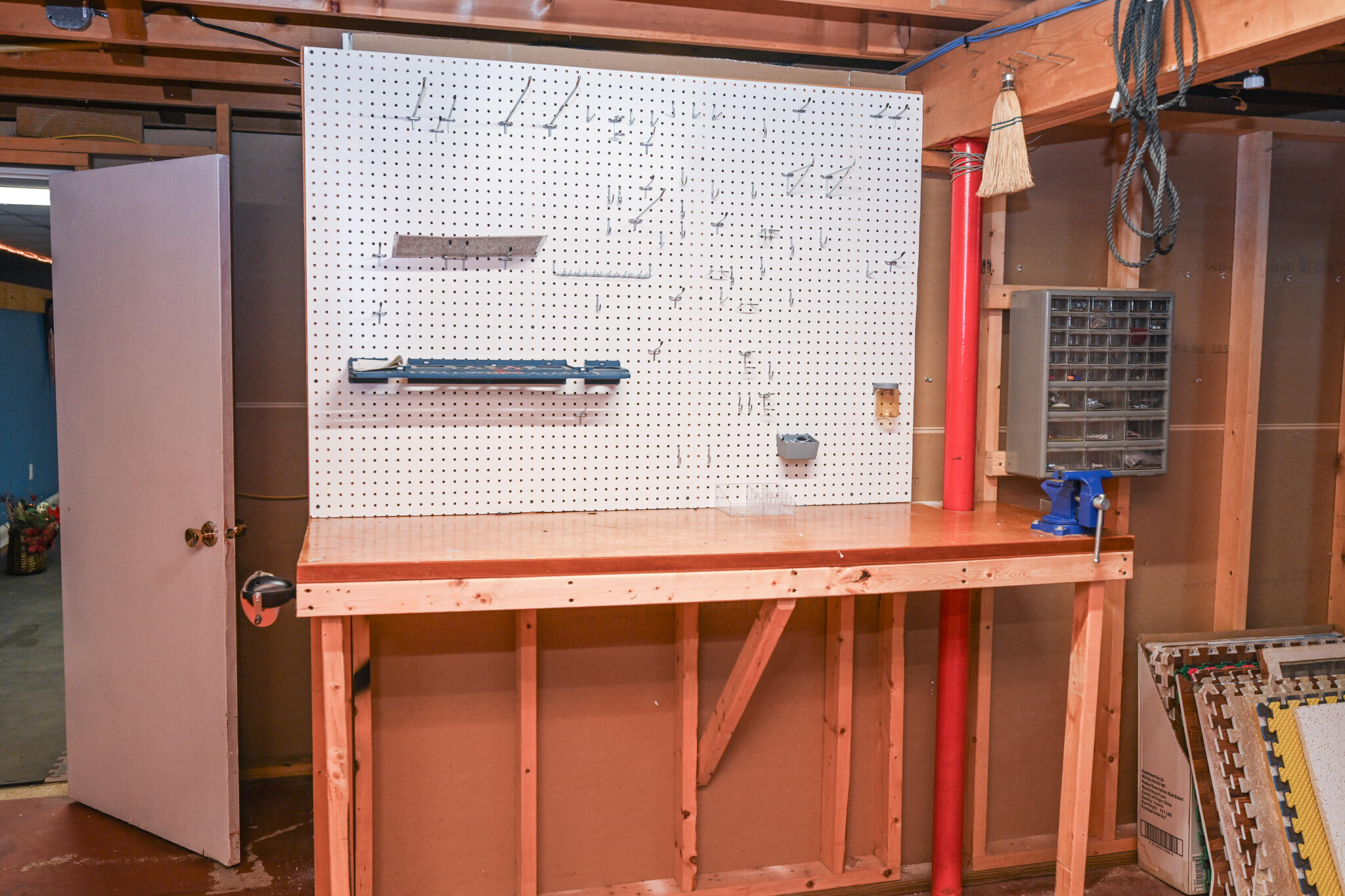 1128 Chase Road Veazie, ME 04401 - Photo 24 of 25 Work Bench