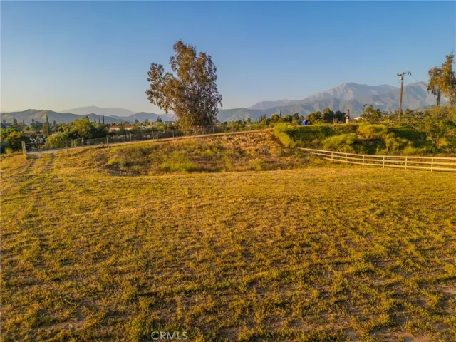 $225,000 | 34077 5th, Yucaipa, CA 92399
