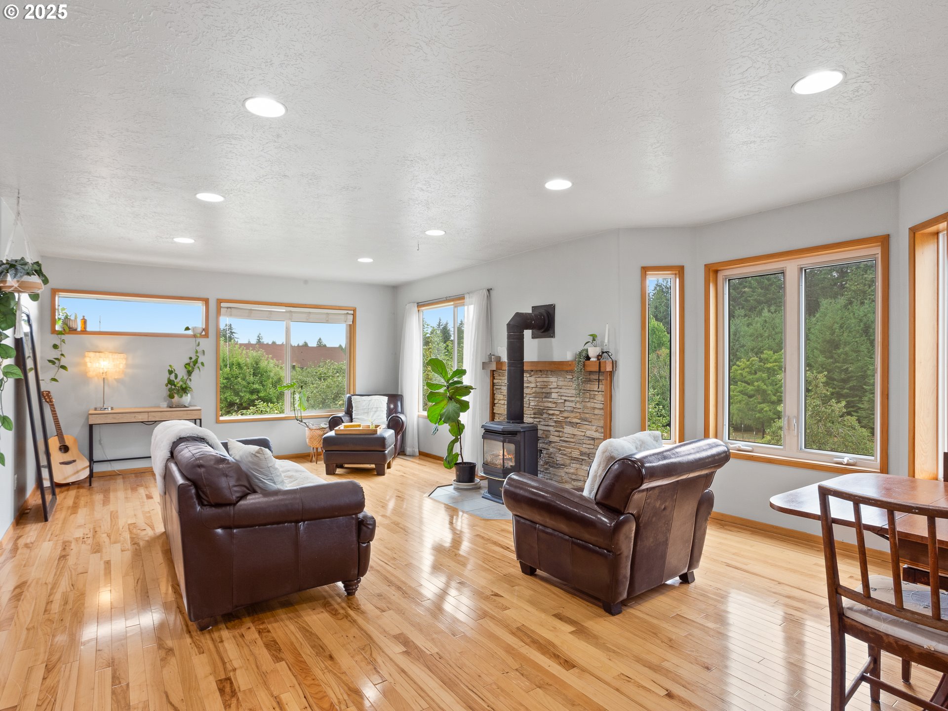 34603 Southeast Jarl Road Boring, OR 97009 - Photo 34 of 48 a living room with furniture and a large window