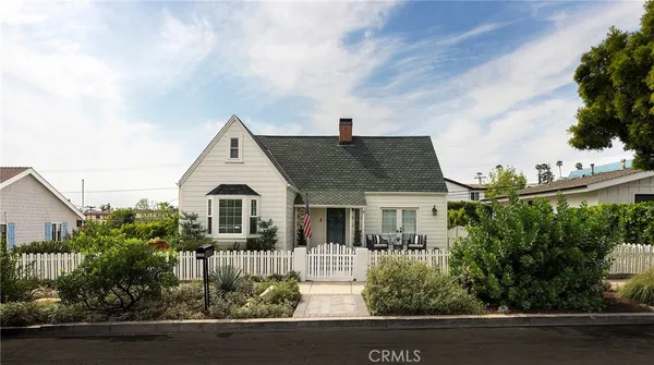 $2,595,000 | 33891 Malaga Drive, Dana Point, CA 92629