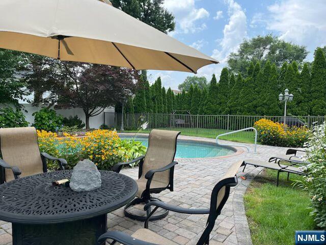 18 Stonycroft Road Wayne, NJ 07470 - Photo 36 of 40