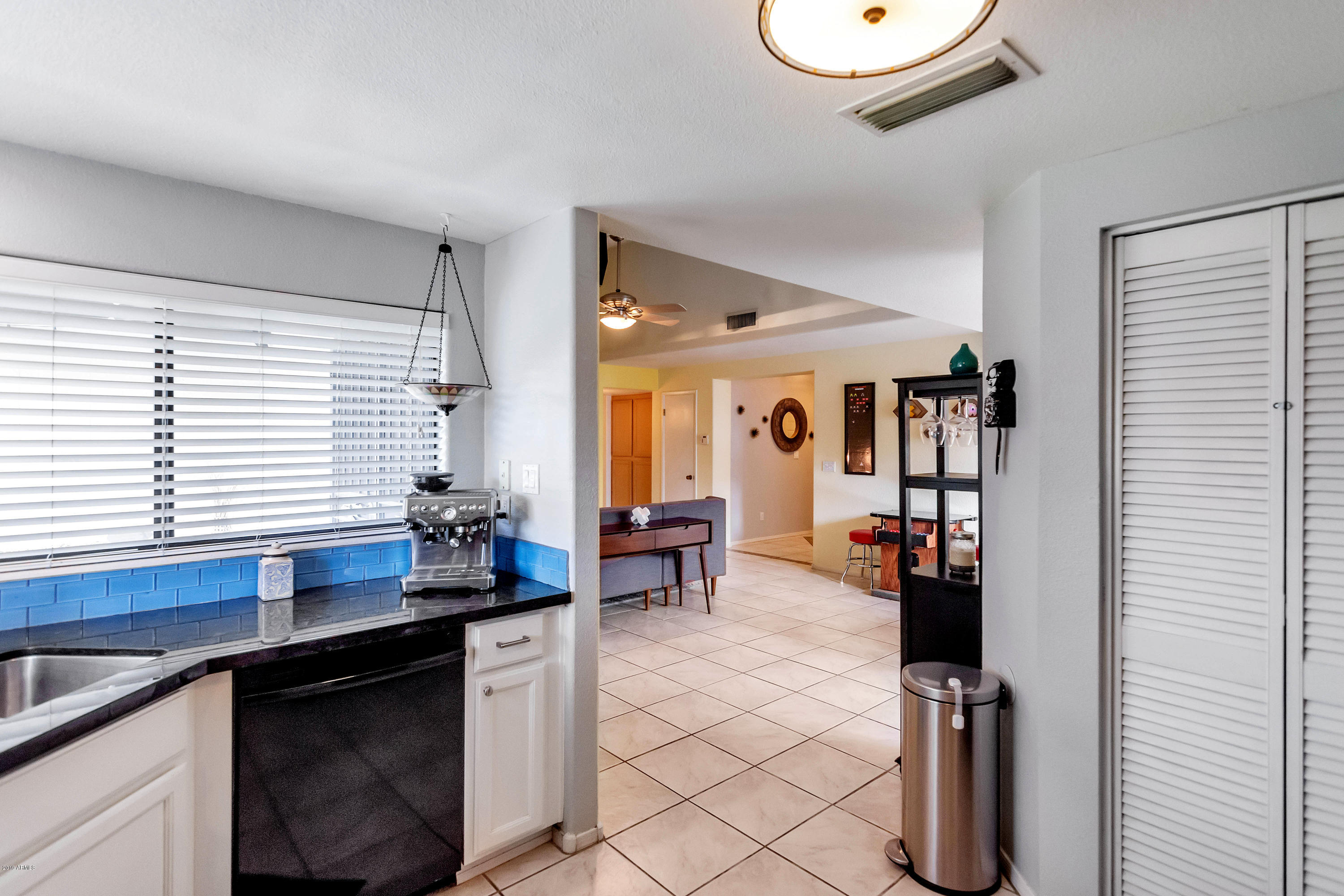2407 West Kathleen Road Phoenix, AZ 85023 - Photo 8 of 23 TOD_3200