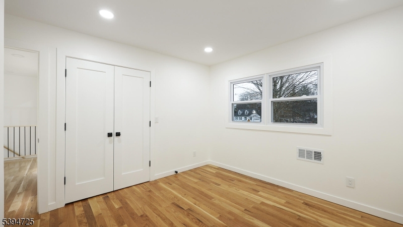 91 Hillcrest Road Warren, NJ 07059 - Photo 22 of 33