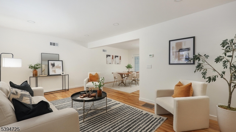 91 Hillcrest Road Warren, NJ 07059 - Photo 4 of 33