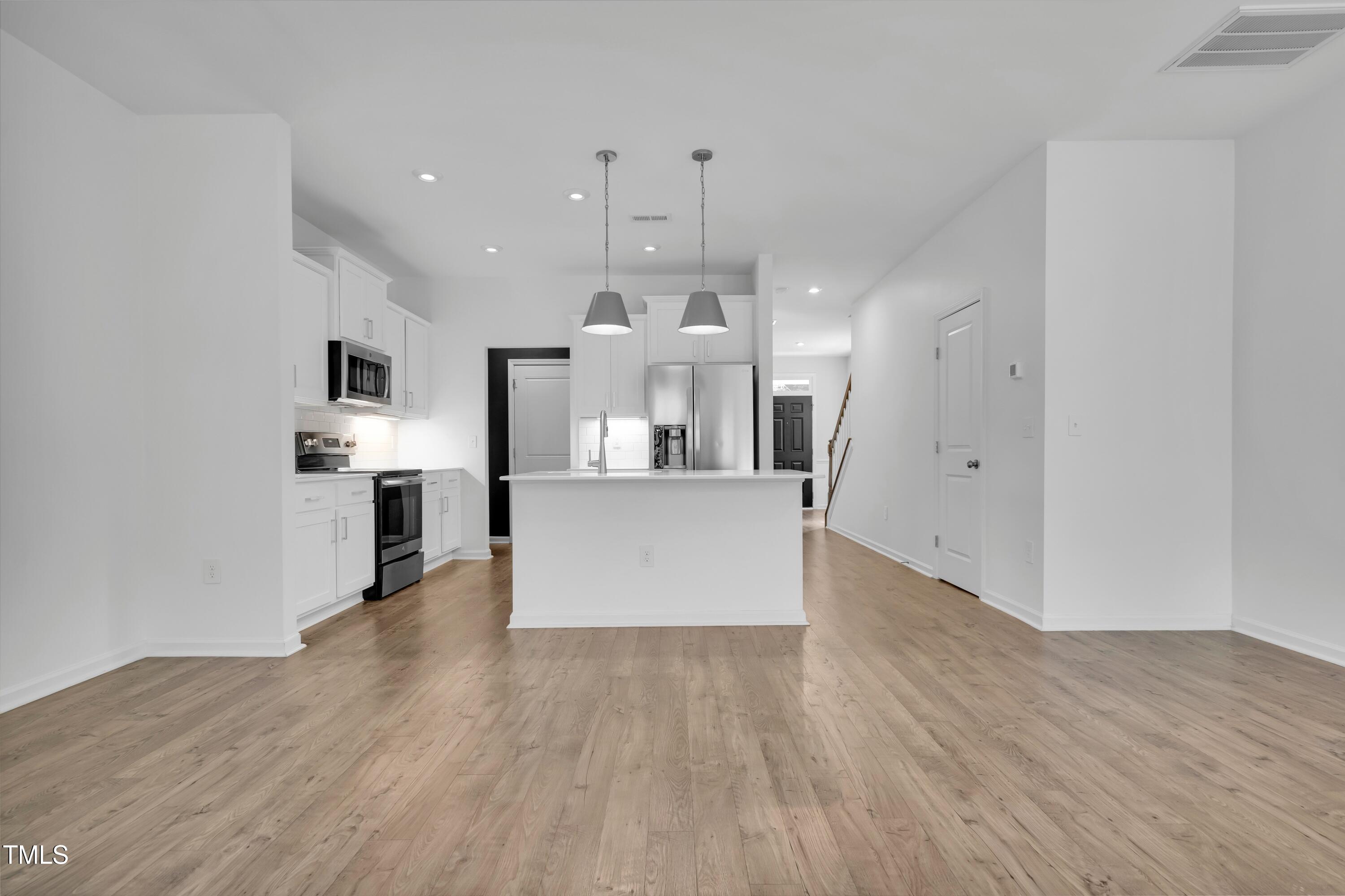 3667 Durwood Lane Raleigh, NC 27604 - Photo 14 of 36 1000013542