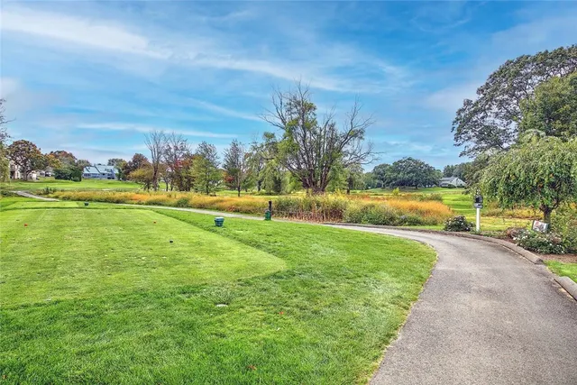 $394,500 | 75 Valley Green Court, Unit C, North Providence, RI 02904