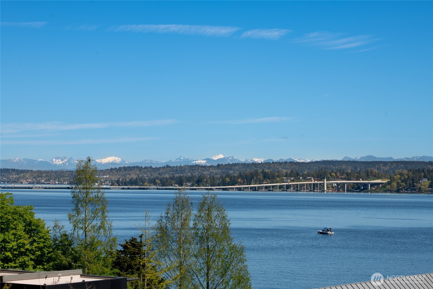 463 39th Avenue East Seattle, WA 98112 - Photo 30 of 31